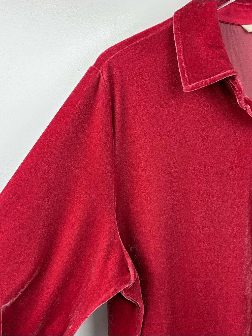 Soft Surroundings NWT Red Velvet Boyfriend Tunic Top - So Pretty! - Picture 2 of 7